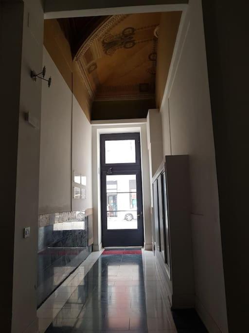 Appartement Still Und Stilvoll Im Stadtzentrum à Trieste Extérieur photo