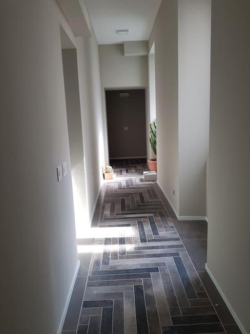 Appartement Still Und Stilvoll Im Stadtzentrum à Trieste Extérieur photo
